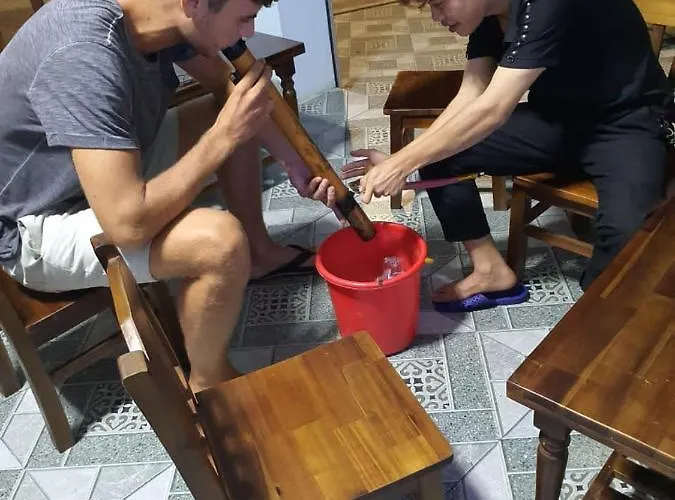 Nha Xanh Ha Long Homestay